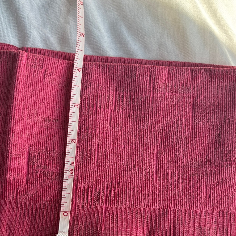 Pink Activewear Set - Picture 11 of 11